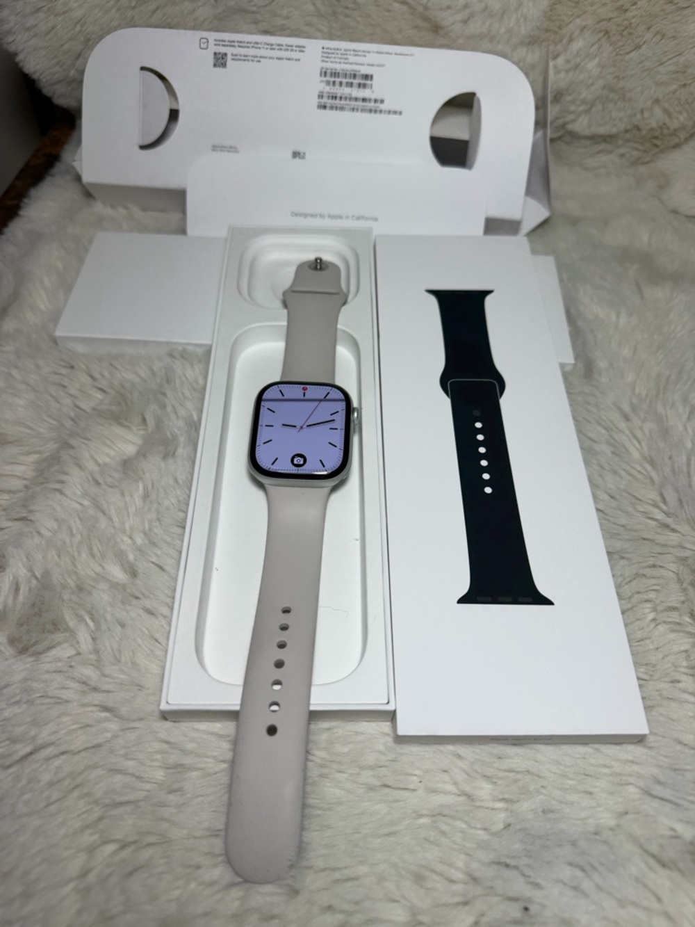 Apple Watch Series 11 46mm with Cellular silver
